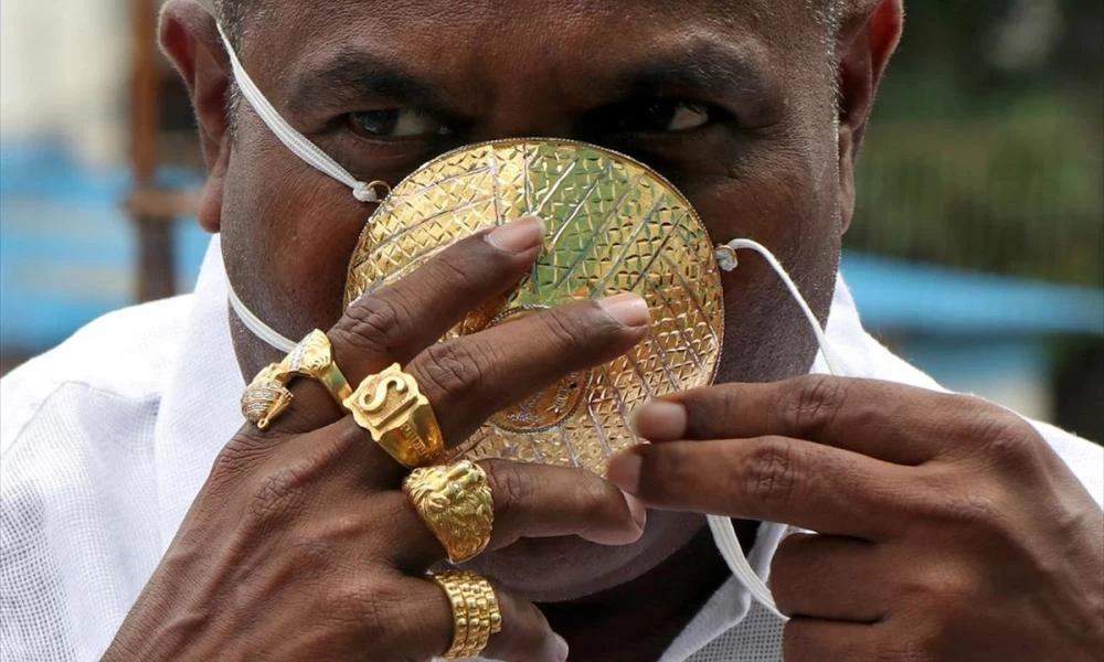 Ινδία-Κορονοϊός: Σχεδόν 500 θάνατοι μέσα σε ένα 24ωρο